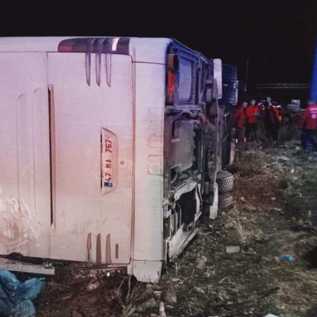 Mersin'de devrilen yolcu otobüsündeki 9 kişi öldü, 30 kişi yaralandı