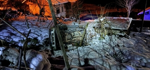 Rize'de çay bahçesine düşen cipin sürücüsü öldü