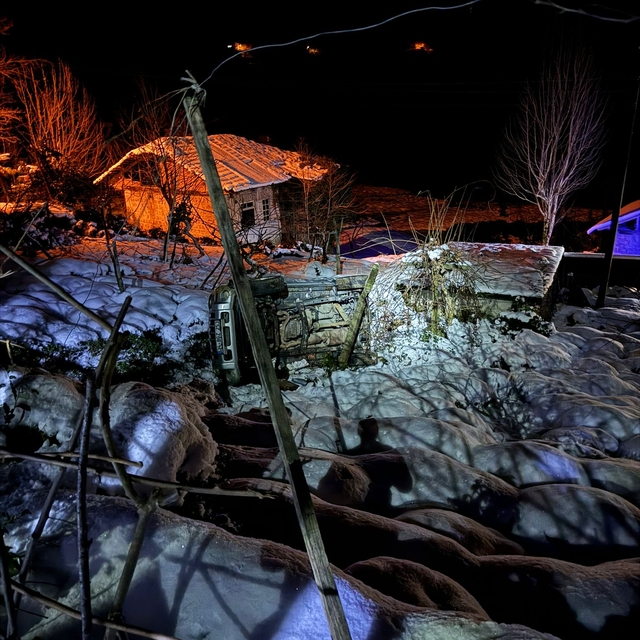 Rize'de çay bahçesine düşen cipin sürücüsü öldü