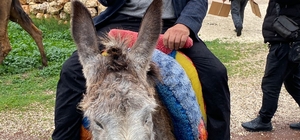 Yörüklerden ilk Türk astronot Alper Gezeravcı'ya pankartlı destek