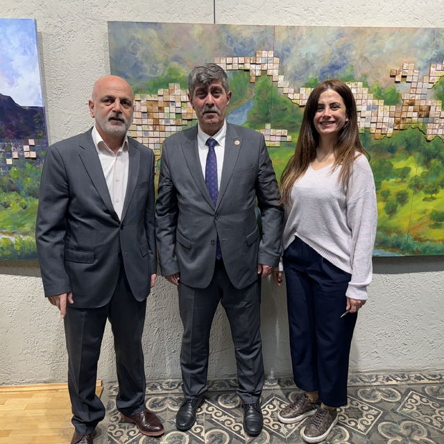 Trabzon'da "Dağ" adlı resim sergisi beğeniye sunuldu