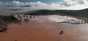 Antalya Kaş'ta sağanak hayatı olumsuz etkiledi