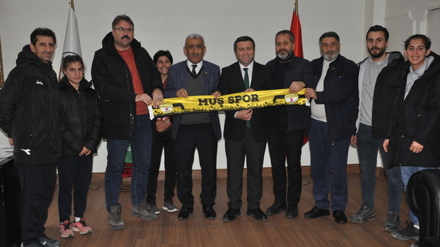 Muş ASKF Başkanı Türkan, Kaymakam Ocak'ı ziyaret etti
