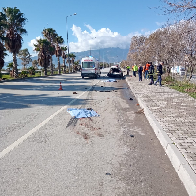 Antalya'da beton mikserinin çarptığı kişi öldü