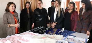 Vali Şıldak'ın eşi Fatma Şıldak, Viranşehir'de kandın kursiyerleri ziyaret...