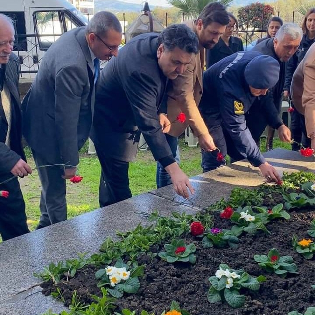 Şair Halil Soyuer, vefatının 20'nci yılında Havran'da mezarı başında anıldı