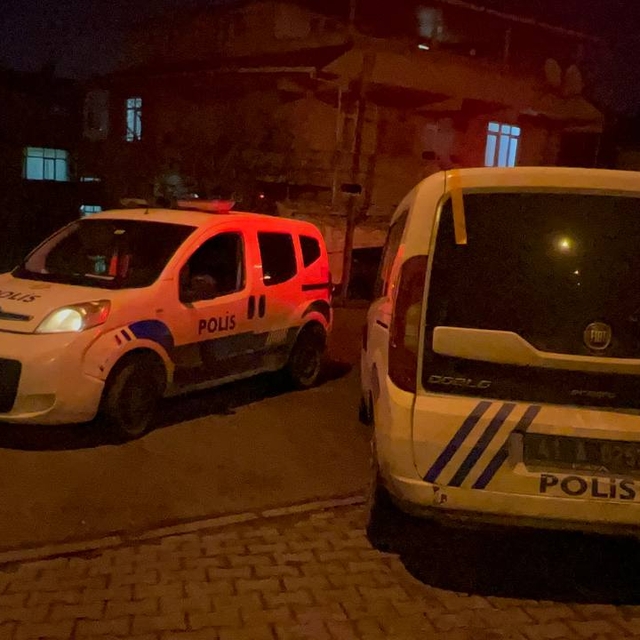 Kocaeli'de kardeşini darp eden şüpheli gözaltına alındı