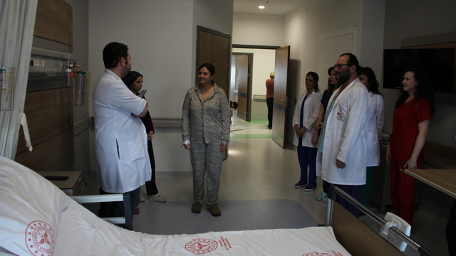 Tekirdağ Şehir Hastanesi'nde ilk kez "kapalı bel fıtığı" ameliyatı yapıldı