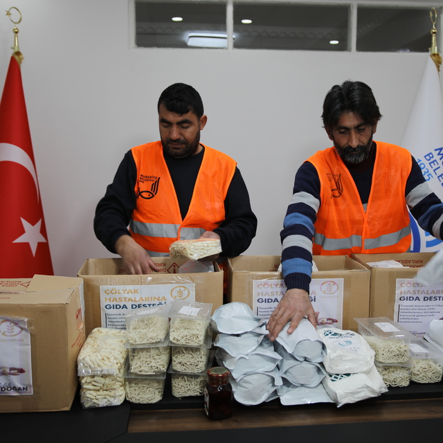 Muradiye Belediyesi çölyak hastalarına glütensiz gıda desteği veriyor