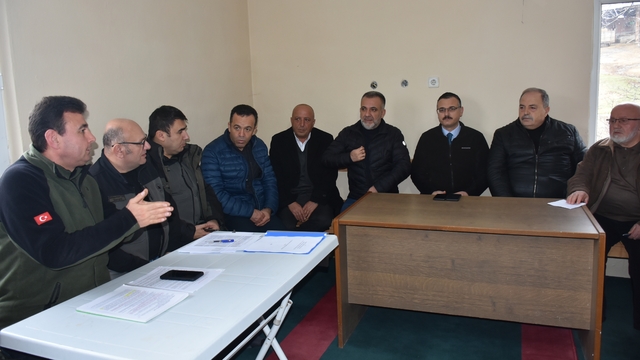 Boyabat'ta orman köylüleri ORKÖY destekleri konusunda bilgilendirildi