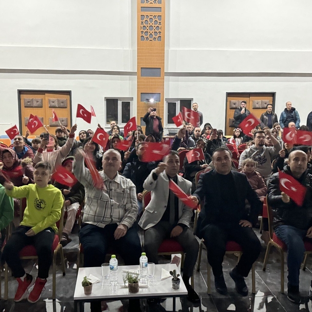 Türkiye'nin ilk uzay yolculuğu Düzce'de heyecanla izlendi