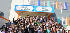 Cizre'de 46 bin 584 öğrenci karne aldı