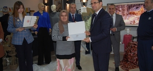 Merzifon ADEM'de 56 kursiyere sertifika verildi