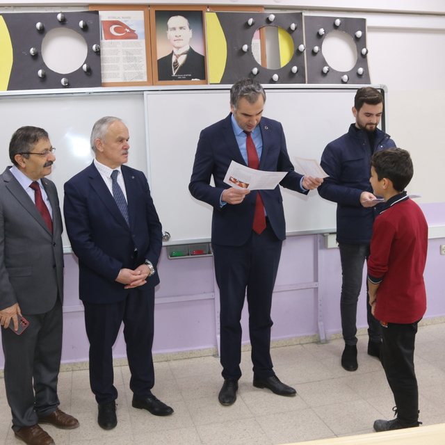 Taşova'da 3 bin 452 öğrenci yarıyıl tatiline girdi