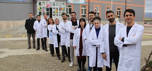 Konya ve çevre illerde öğrenciler karnelerini aldı