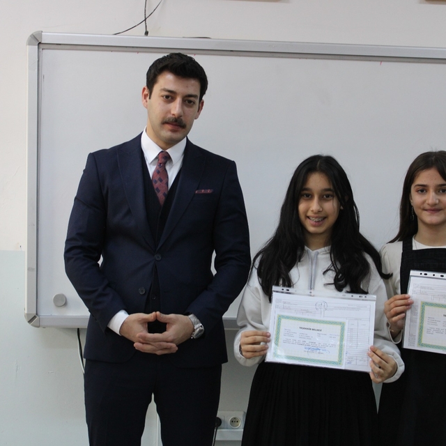 Kale ve Doğanşehir'de karne töreni düzenlendi