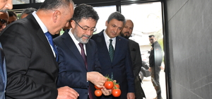 Tarım ve Orman Bakanı Yumaklı, Antalya'da ziyaretlerde bulundu: