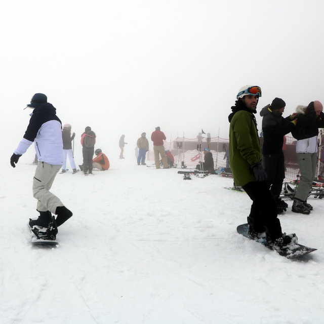 Sömestir tatilinde Kartalkaya'da kayak pistleri doldu