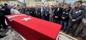 Yurt dışı görevinde rahatsızlanarak hayatını kaybeden polis memurunun cenaz...