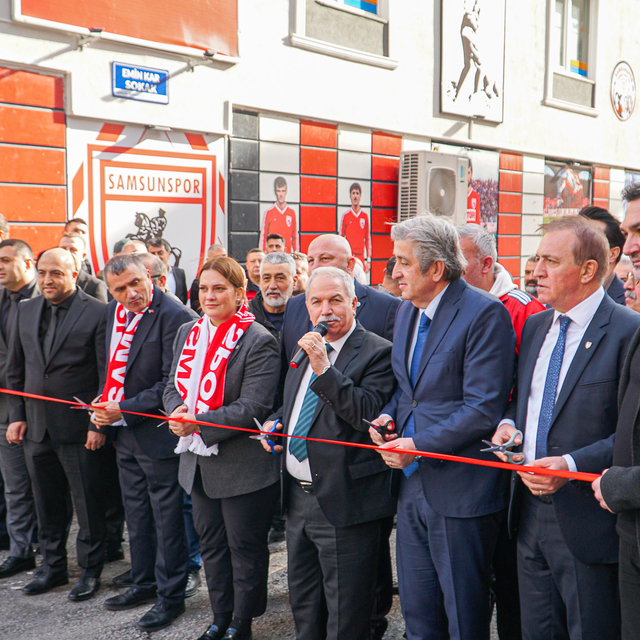 Samsunspor'un efsane kaptanı ve eski kulüp başkanı Emin Kar'ın adı sokağa v...