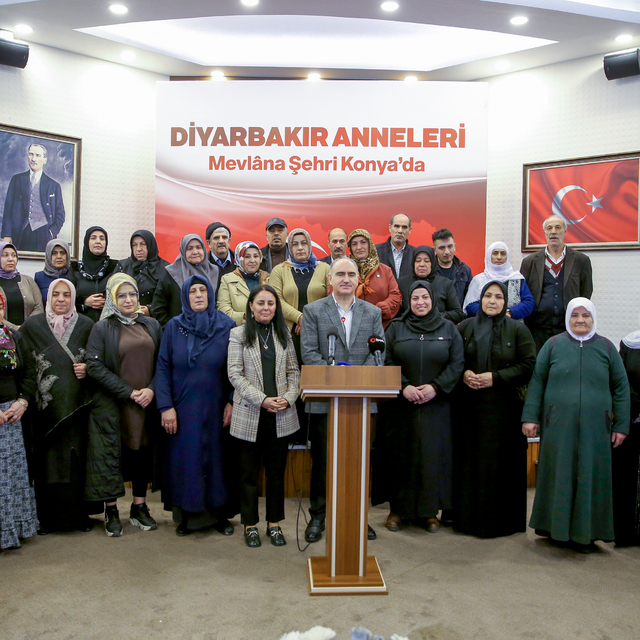 Diyarbakır anneleri Konya'da kültür gezisine katıldı
