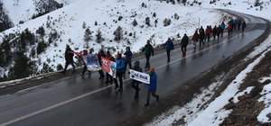 Zigana Dağı'nda 15 yıl önceki çığda hayatını kaybeden 10 dağcı anıldı