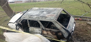 Denizli'de takla atarak alev alan otomobildeki 2 kişi öldü, 2 kişi yaraland...