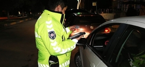 Samsun'da trafik denetimlerinde 22 sürücüye para cezası uygulandı