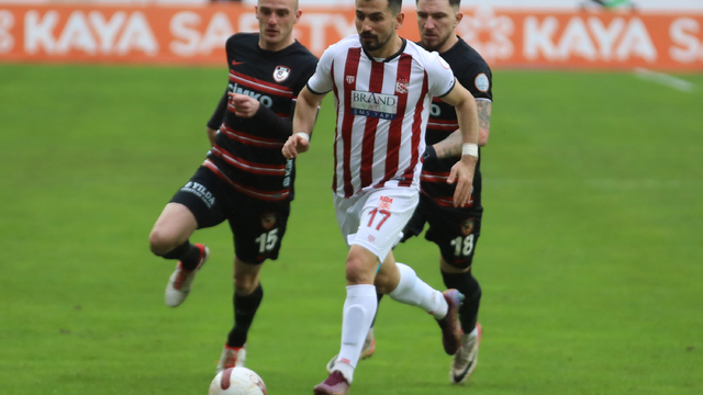 Sivasspor - Gaziantep FK: 2-2 - Sivas Haberleri