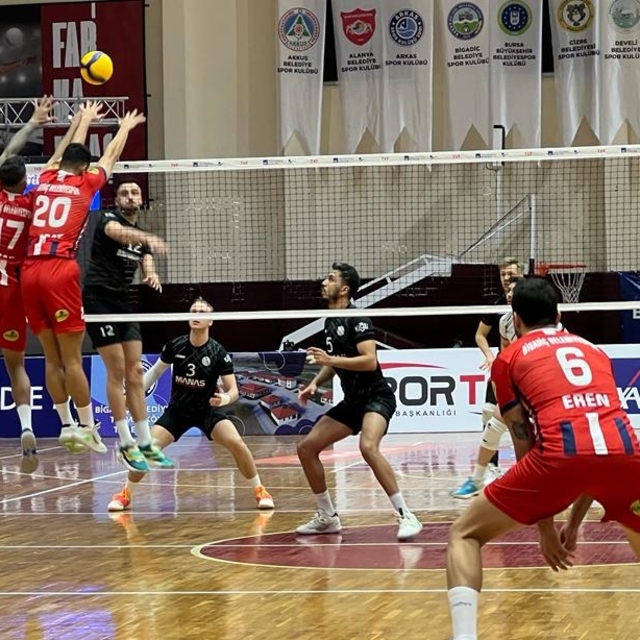 Voleybol: AXA Sigorta Efeler Ligi