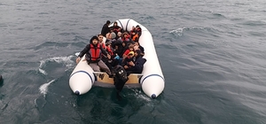 Çanakkale açıklarında 28 düzensiz göçmen kurtarıldı, 33 göçmen yakalandı