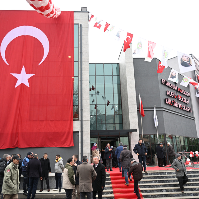 Etimesgut Belediyesi Alevi-Bektaşi Kültür ve Cemevi törenle açıldı