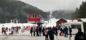 Yıldıztepe Kayak Merkezi'nde tatil yoğunluğu başladı