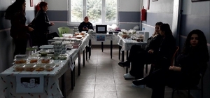 Kırklareli'nde üniversite öğrencileri Gazze yararına kermes düzenledi