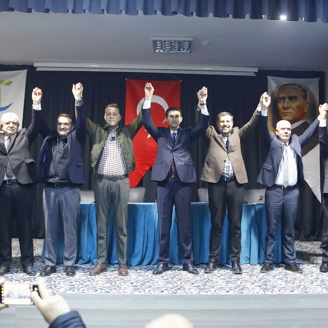 Nebi Hatipoğlu, Çifteler ilçesinde "Cumhur İttifakı Buluşuyor" programına k...