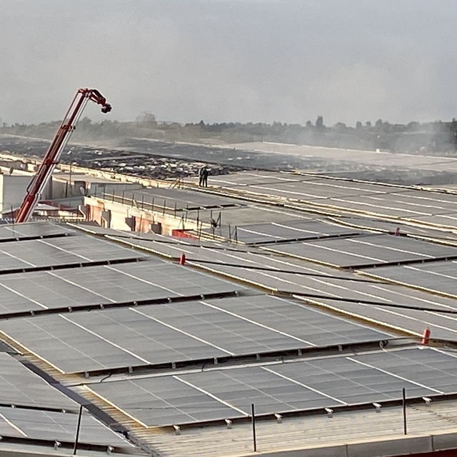 Osmaniye´de tekstil fabrikasında yangın; 4 işçi dumandan etkilendi