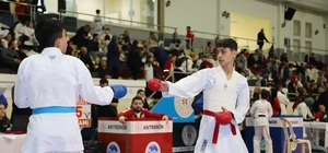 Sakarya'da "Şehit Ali Gaffar Okkan İller Arası Karate Turnuvası" düzenlendi