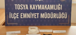 Kastamonu'da uyuşturucuyla yakalanan 2 şüpheli tutuklandı