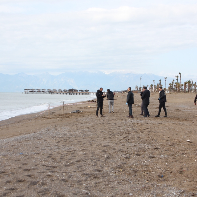 Antalya'da sahile vurmuş 2 ceset daha bulundu