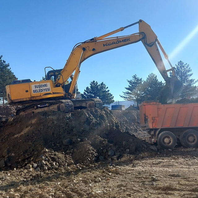 Suşehri'nde yeni cami yapımı için çalışma başlatıldı