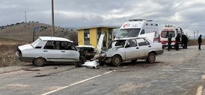 Afyonkarahisar'da trafik kazalarında 10 kişi yaralandı