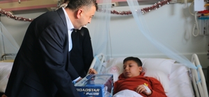 Adıyaman'da depremzede çocuklar için sünnet şöleni düzenlendi