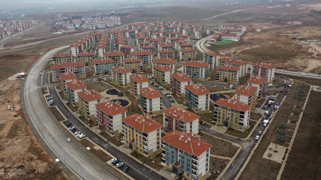 Elazığ'ın riskli yapı stoku TOKİ konutlarıyla ortadan kaldırıldı