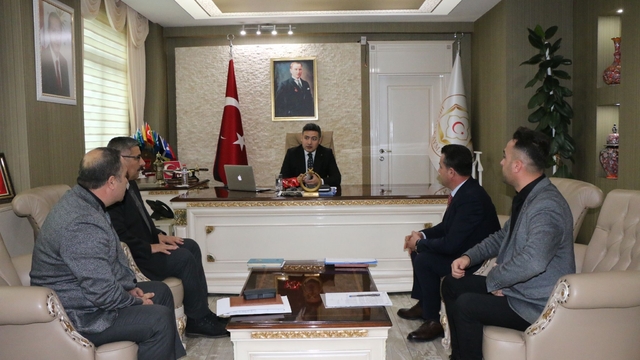 Hizan'da mesleki eğitim değerlendirme toplantısı düzenlendi