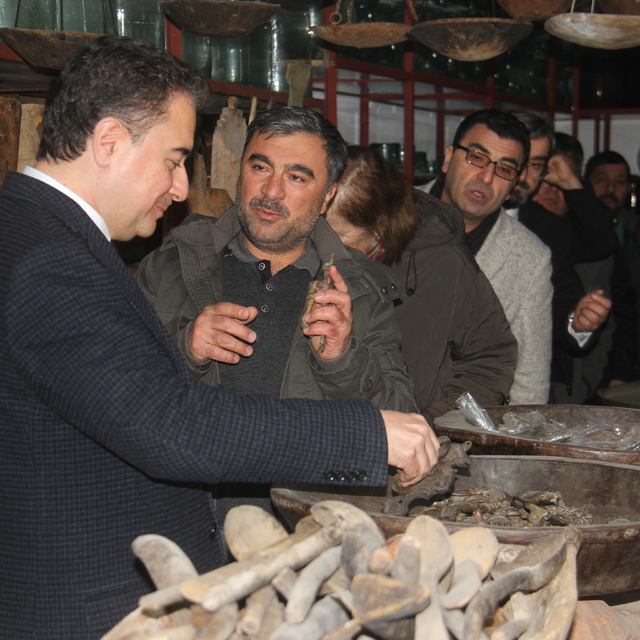 DEVA Partisi Genel Başkanı Babacan, Konya'da ziyaretlerde bulundu