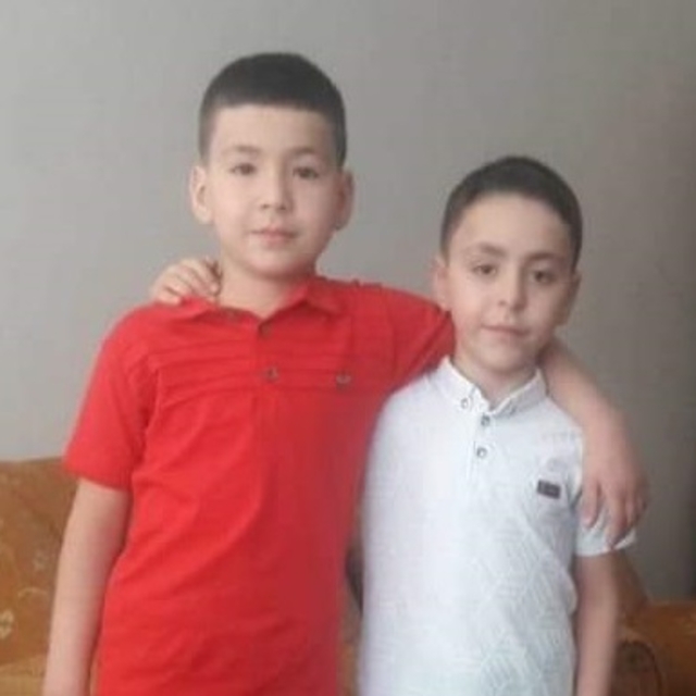 36 saattir kayıp olan 11 ve 14 yaşındaki iki kardeş, çay bahçesinde bulundu