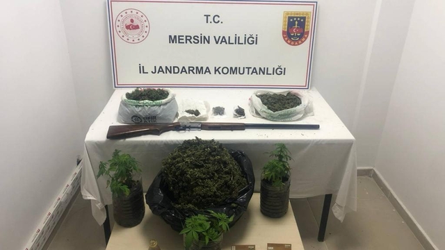Mersin'de uyuşturucu ticareti yaptığı öne sürülen zanlı yakalandı