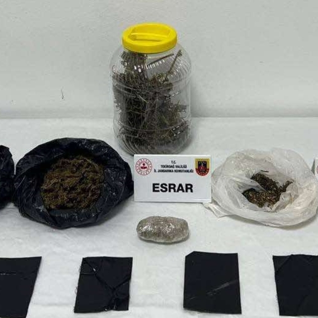 Tekirdağ'da uyuşturucu ticareti yaptıkları iddiasıyla 9 zanlı yakalandı