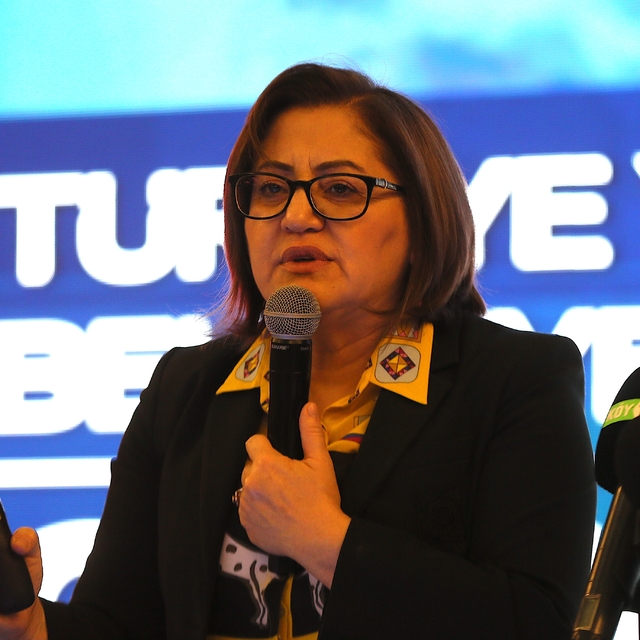 Gaziantep Büyükşehir Belediye Başkanı Şahin, gazetecilerle bir araya geldi