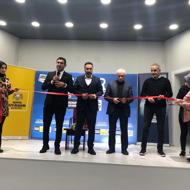 Hüyük'de restorasyonu tamamlanan Kültür Merkezi açıldı